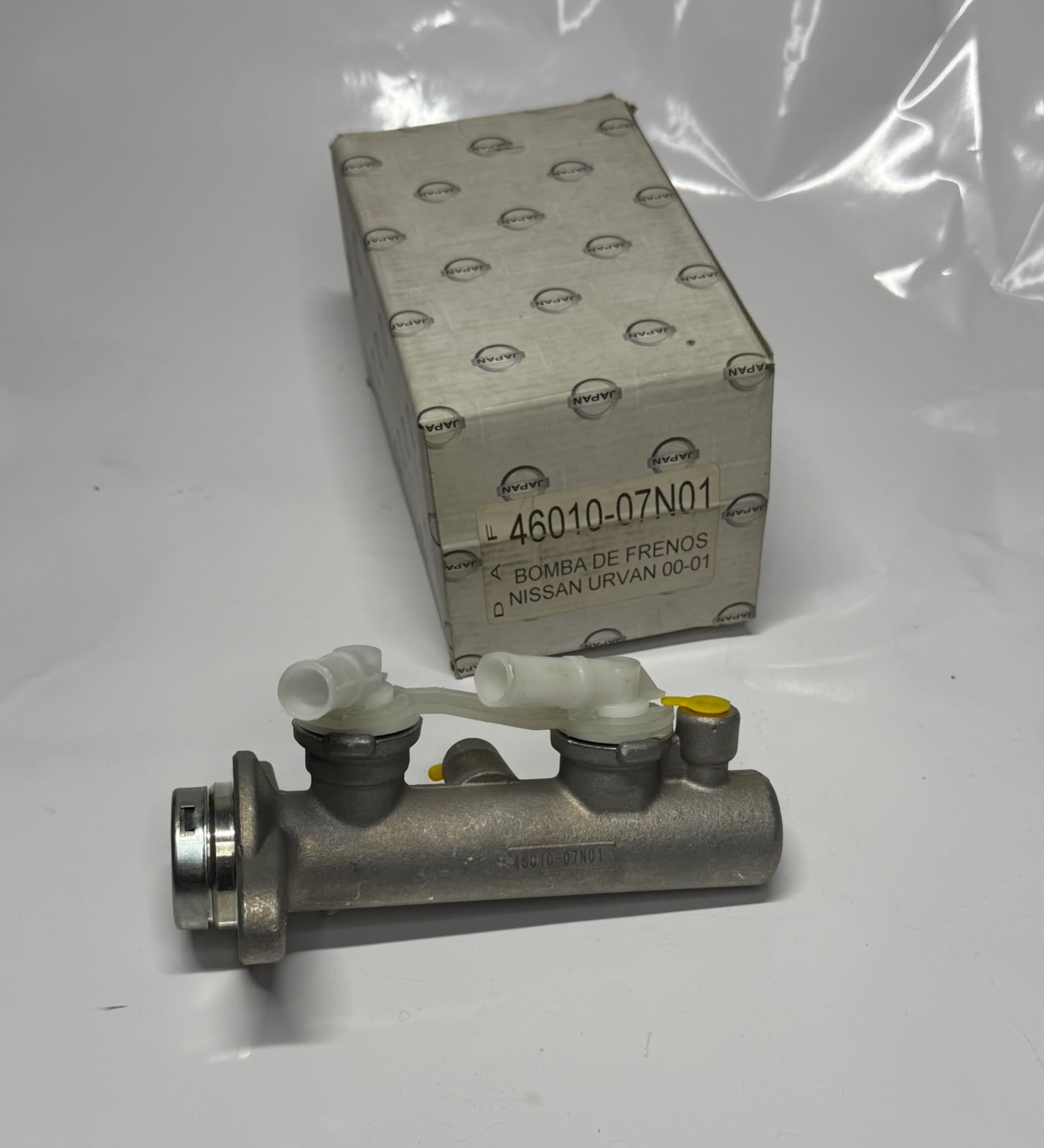 BOMBA FRENO URVAN 2000-2001 2.4 4 CIL